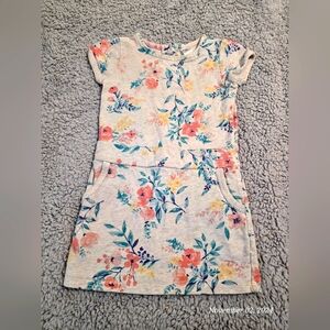 Carter's Floral Dress, Girls size 4T, pre-loved in very good condition ❤️